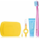 CURAPROX Travel Set Πακέτο Ταξιδιού Στοματικής Υγιεινής με Οδοντόκρεμα 10ml, Οδοντόβουρτσα Πτυσσόμενη, Μεσοδόντιο Βουρτσάκι Καθαρισμού & Κουτί Μεταφοράς Χρώμα Κίτρινο 1τμχ